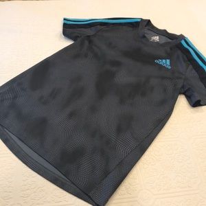 Boys adidas dri fit black tshirt size medium